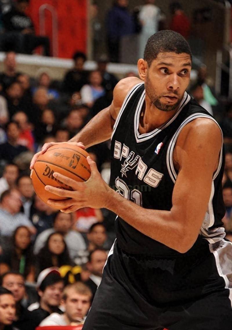 英超榜首战！十人切尔西1-1阿森纳主场7年不胜，马雷斯卡炮轰主裁（英超榜首对决：十人切尔西1-1阿森纳，主场七年无胜，马雷斯卡怒斥主裁）