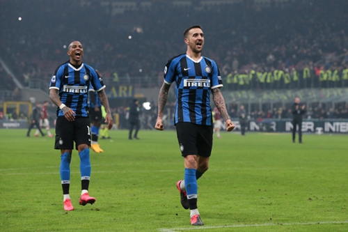 英超：阿森纳客场3-1击败莱斯特城（英超：阿森纳3-1客胜莱斯特城）