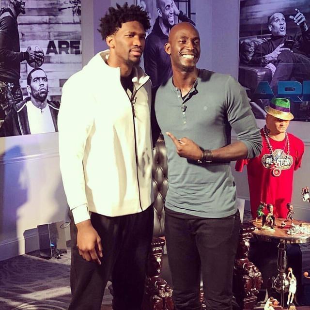 官方：西班牙名哨“平方哥”将执法欧冠利物浦vs埃因霍温（官宣：西班牙名哨“平方哥”执法欧冠利物浦对阵埃因霍温之战）